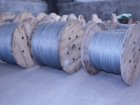 无粘结钢绞线